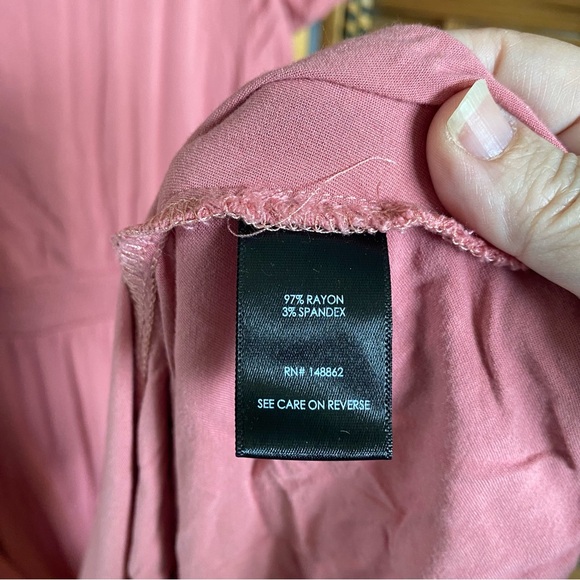 Torrid dusty Pink mauve Maxi Dress with Pleated Flutter Sleeves plus size 3X - Picture 10 of 11